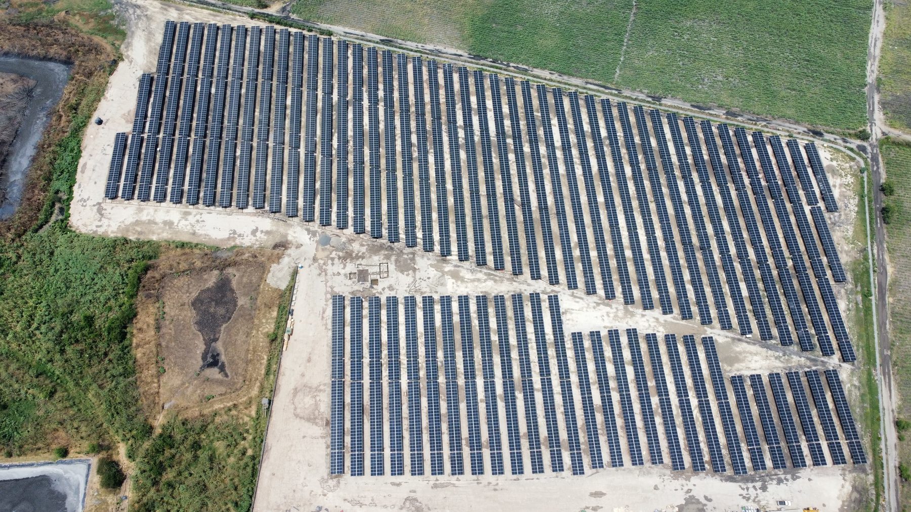 Vista aérea de la planta solar Tonatiuh, Ingenio La Cabaña